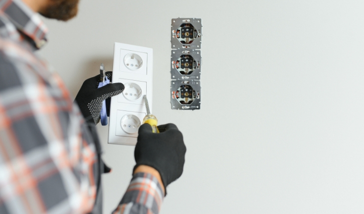 Electrical Outlet Replacement