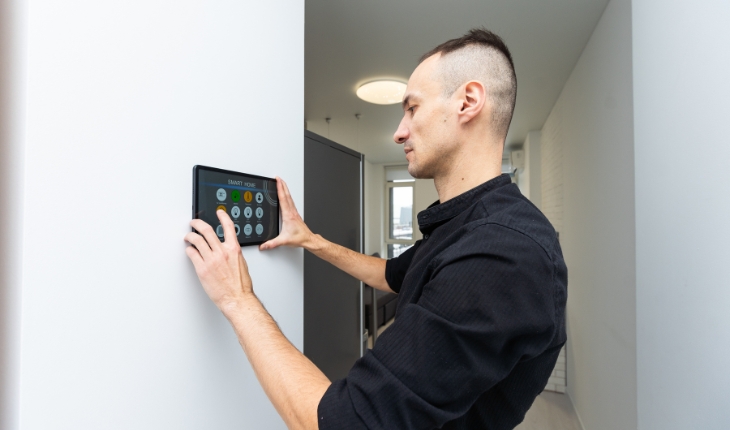 Smart Energy Monitoring and Control