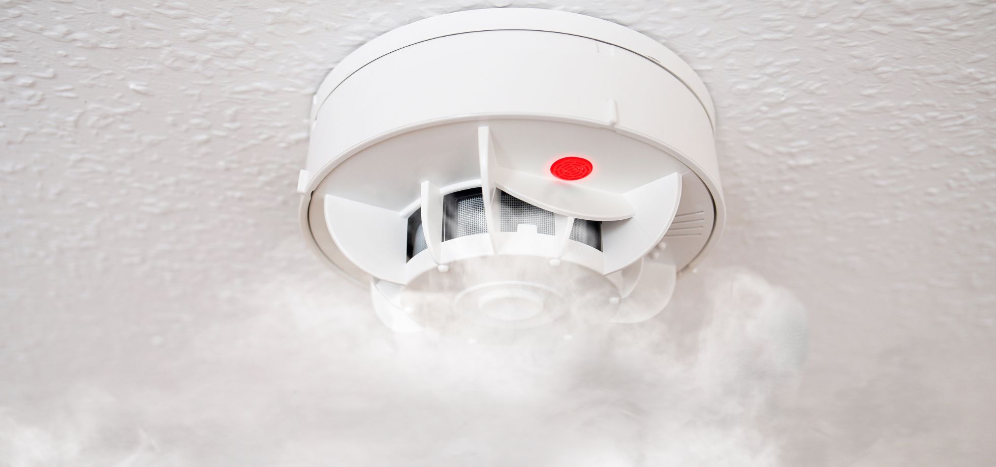 Smoke alarm installation